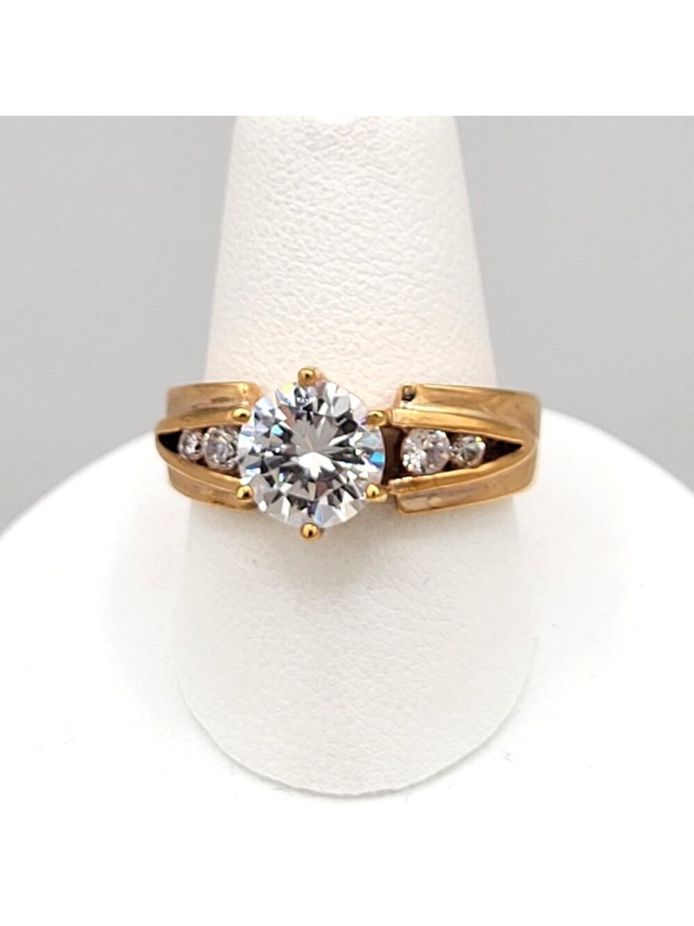 Faceted Cut Cubic Zirconia CZ Ring Gold Ion Plated Stainless Steel Side Accents
